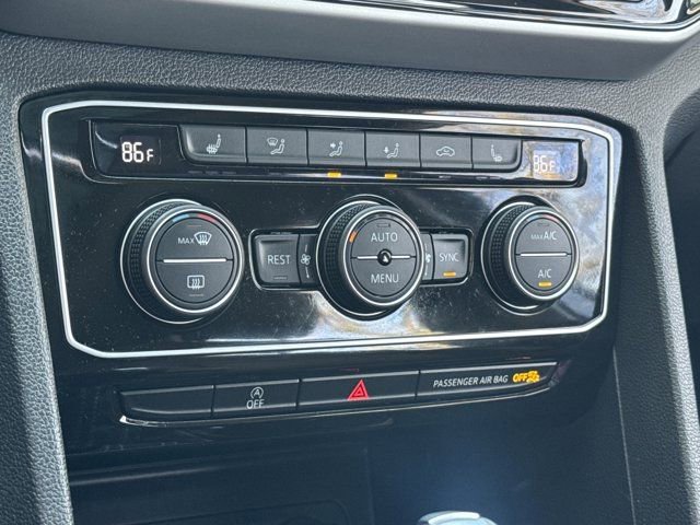 Used 2023 Volkswagen Atlas SE w/ Panoramic Sunroof Package image 36