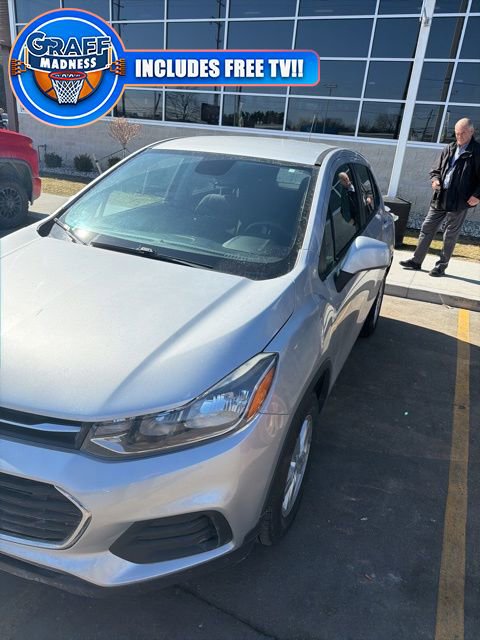 Used 2019 Chevrolet Trax LS image 1