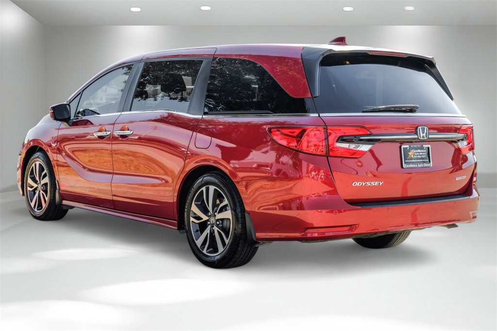 Used 2023 Honda Odyssey Touring image 11