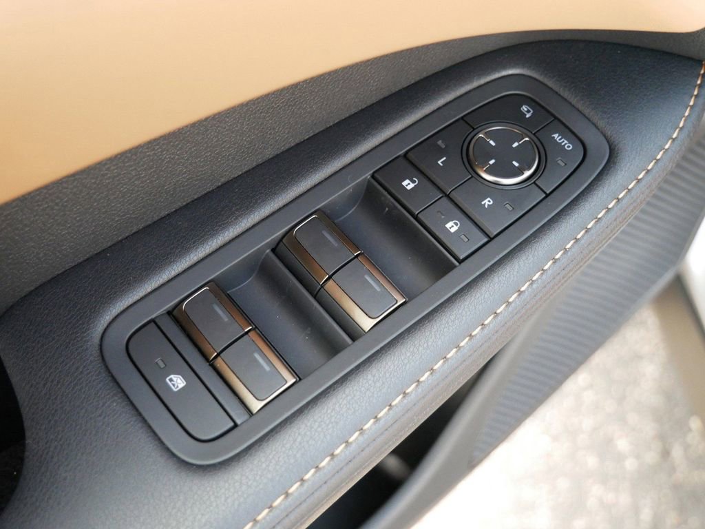 New 2026 Lexus RX 450h AWD image 15