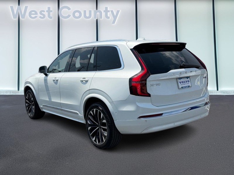 Certified 2025 Volvo XC90 B5 Plus AWD/4WD image 7