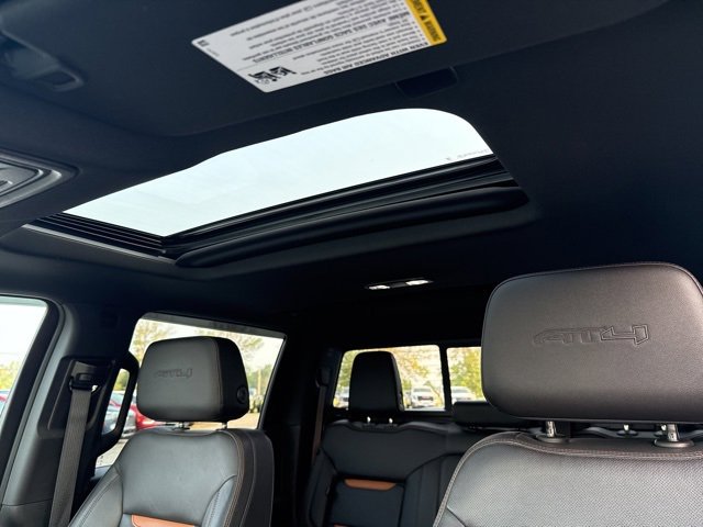 Certified 2023 GMC Sierra 1500 AT4 w/ AT4 Premium Package image 32