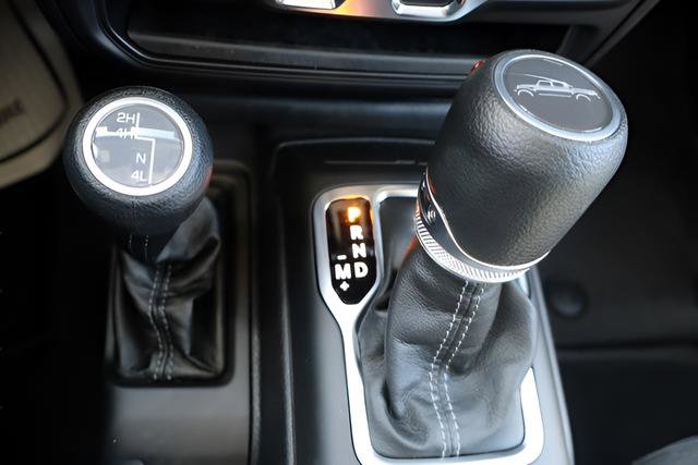 New 2026 Jeep Gladiator Sport image 21