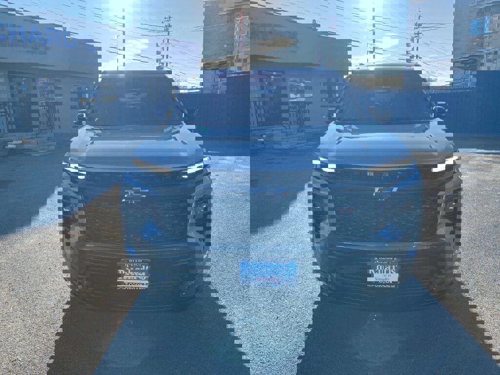 New 2026 Chevrolet Traverse RS w/ LPO, Floor Liner Package image 12