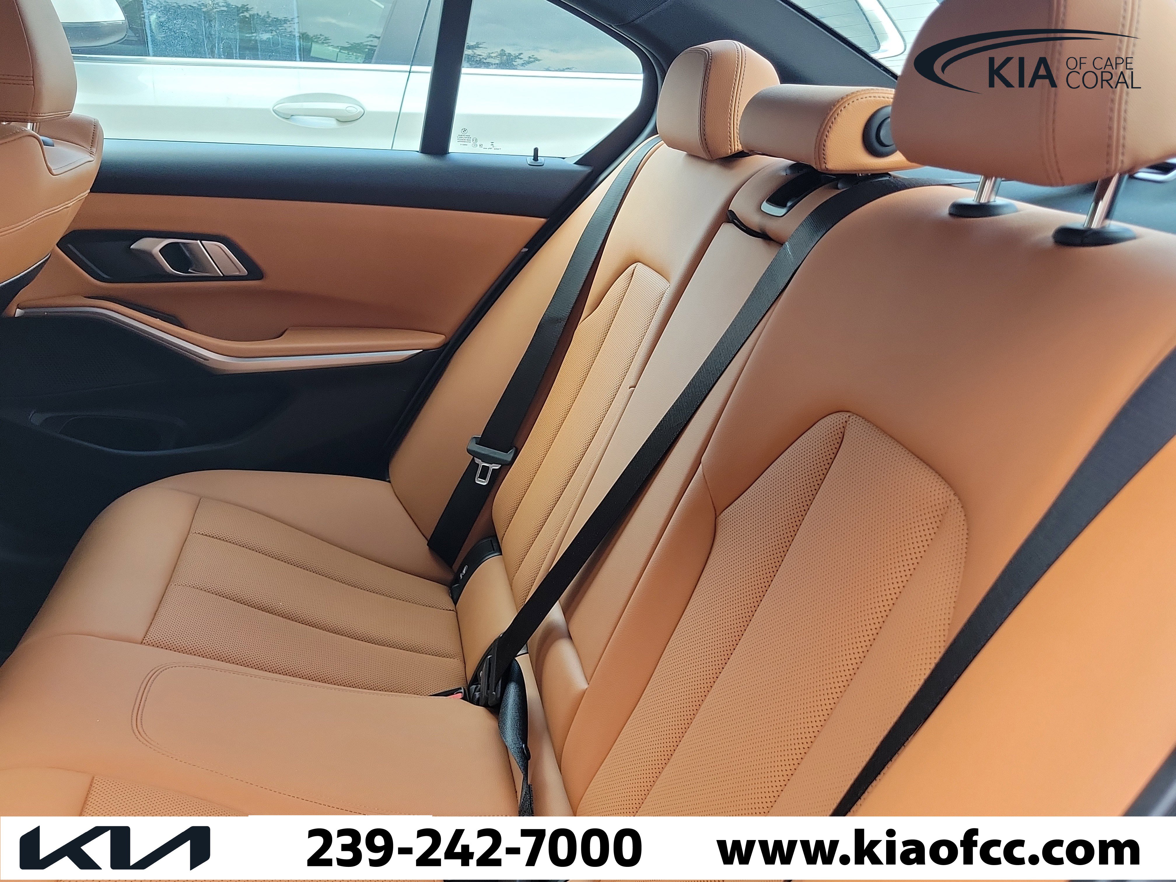 Used 2023 BMW 330i Sedan w/ Convenience Package RWD image 20