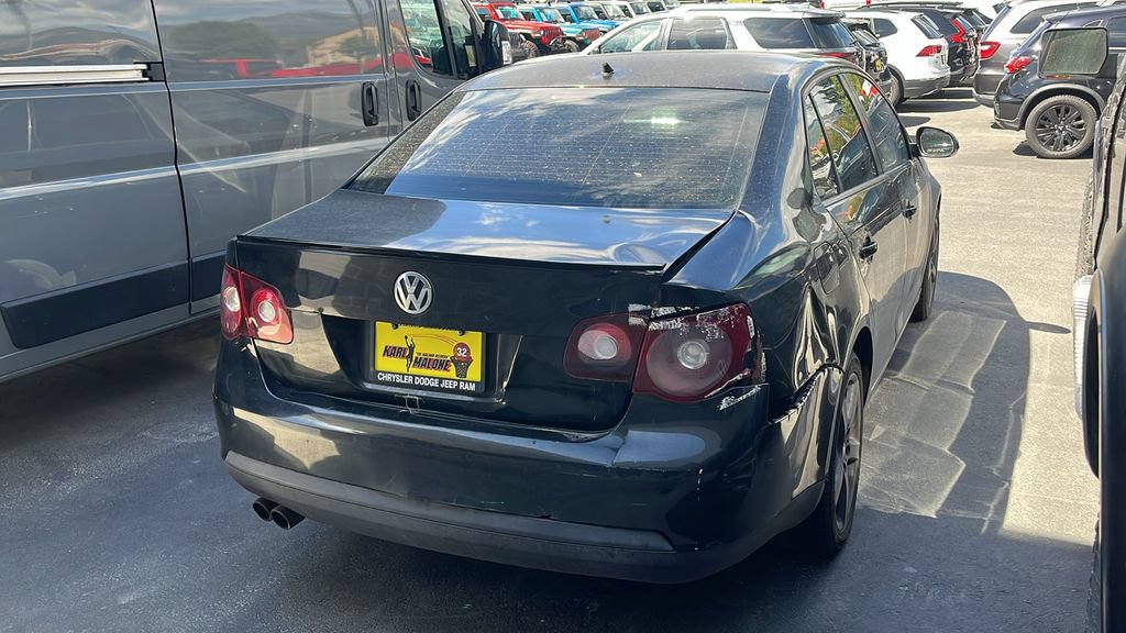 Used 2009 Volkswagen Jetta S FWD image 4