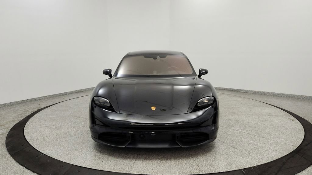 Used 2022 Porsche Taycan Turbo S image 8