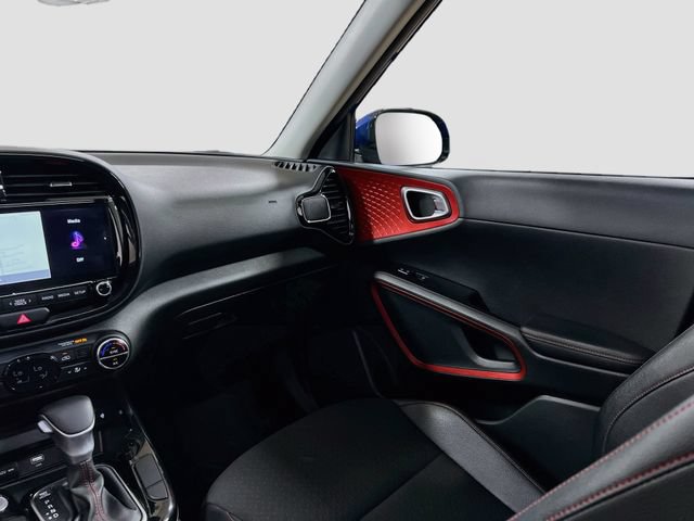 Certified 2023 Kia Soul GT-Line FWD image 24