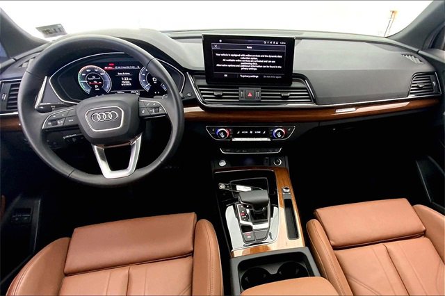 Certified 2024 Audi Q5 e Premium w/ Convenience Package image 15