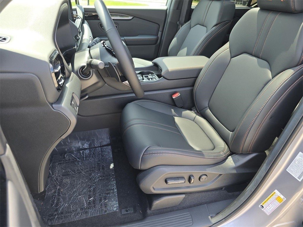 New 2025 Honda Pilot TrailSport image 26