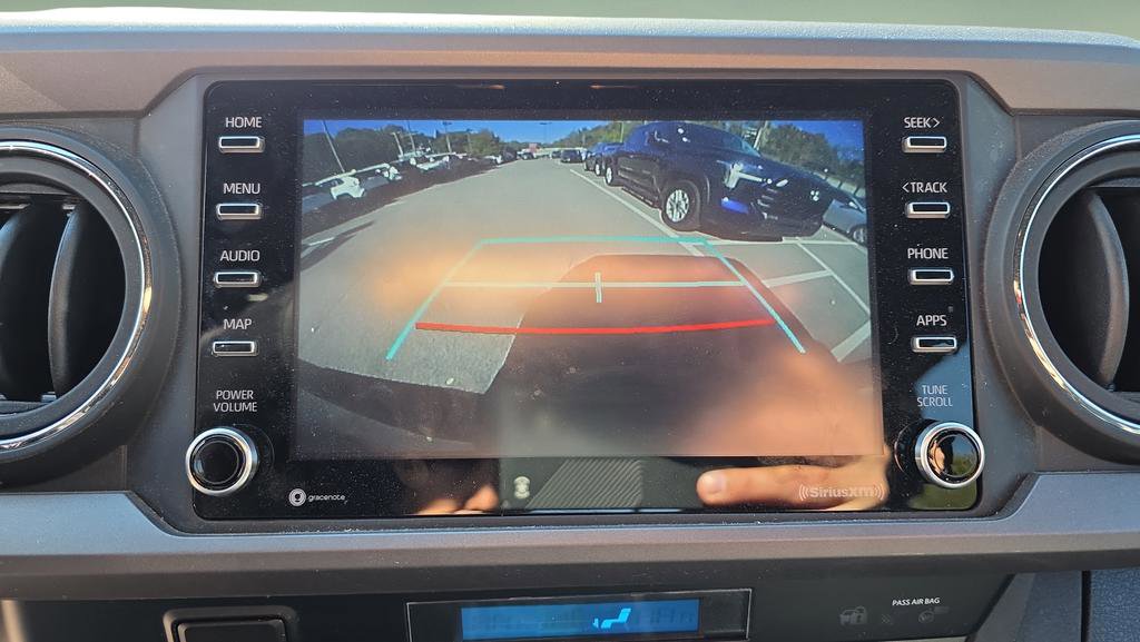 Used 2023 Toyota Tacoma TRD Sport image 17