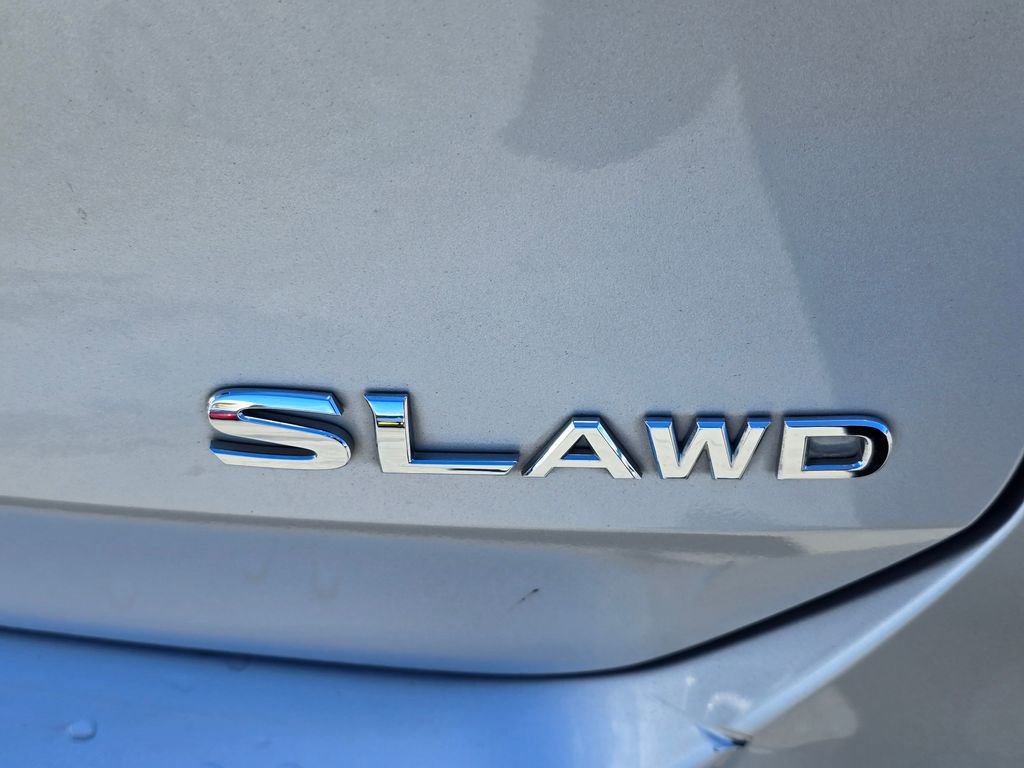 Used 2015 Nissan Rogue SL image 17