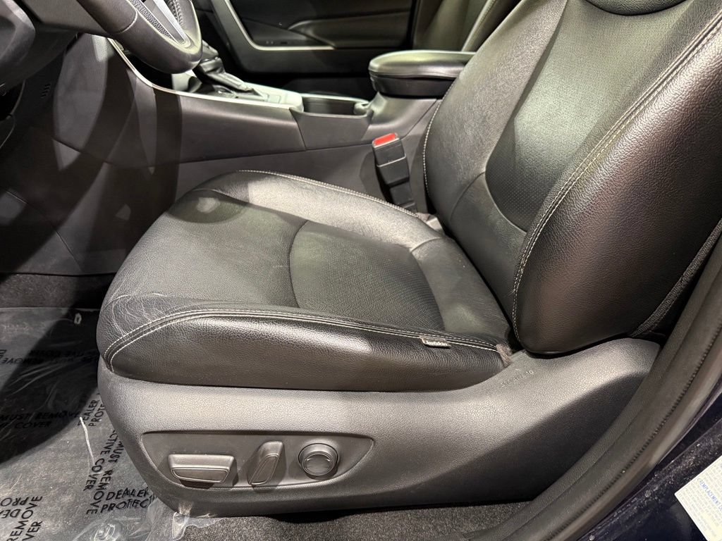 Used 2020 Toyota RAV4 XLE w/ Convenience Package AWD/4WD image 14