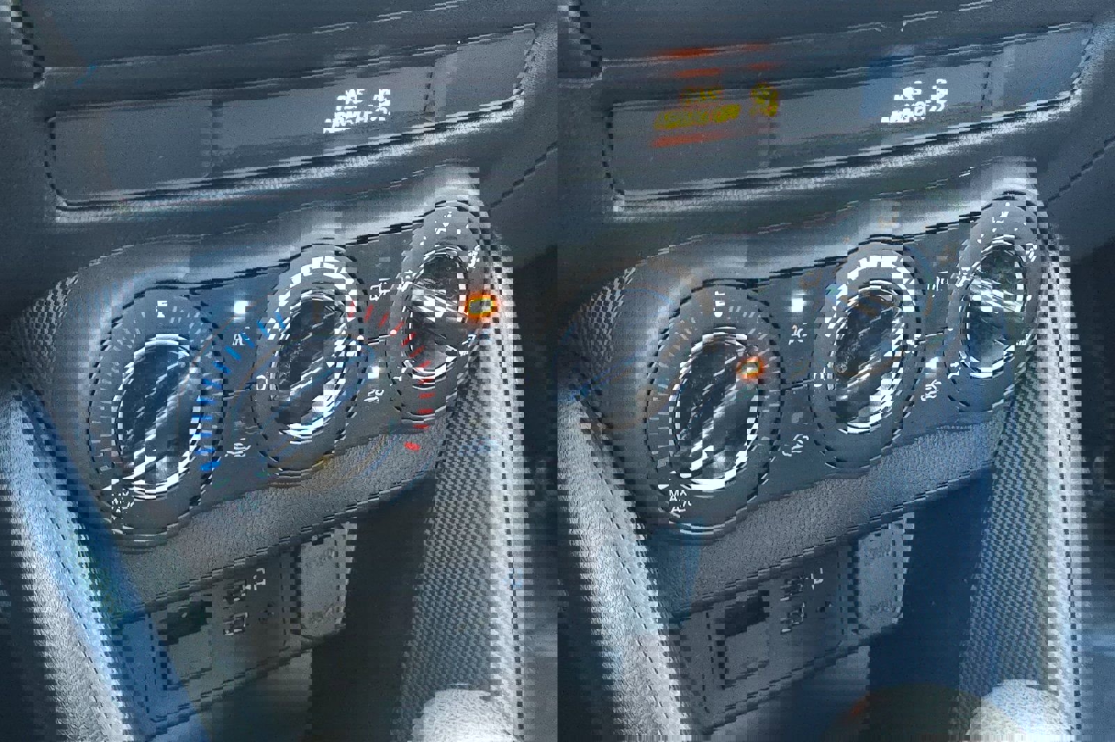 Used 2020 Toyota Yaris LE FWD image 22