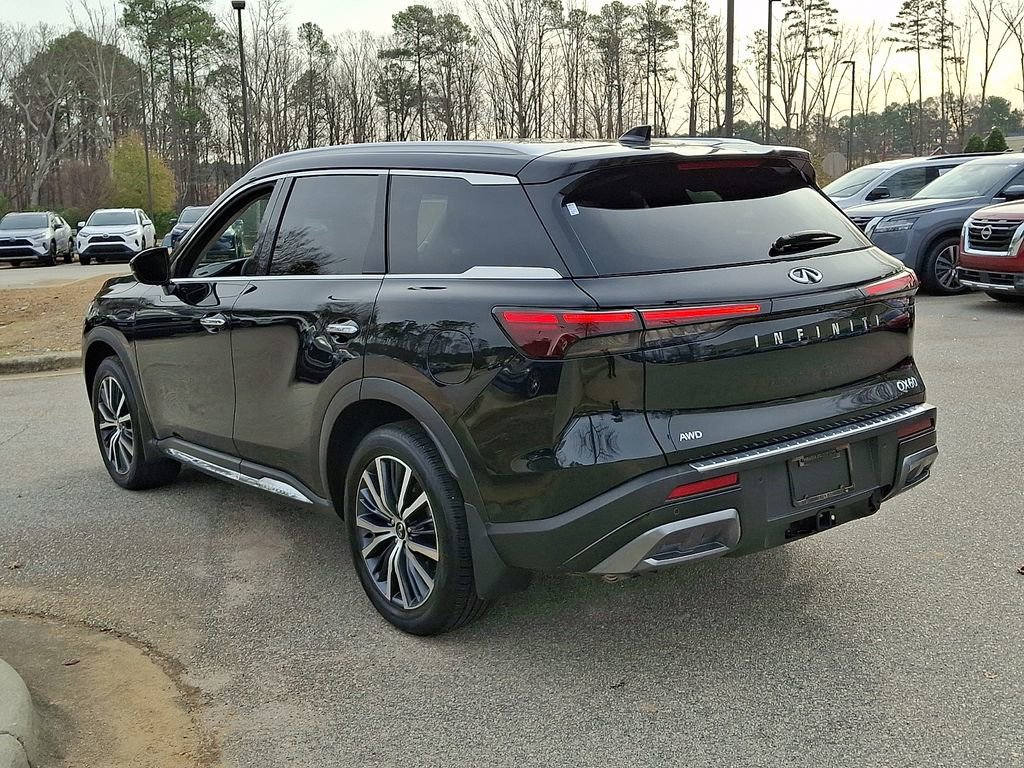 Used 2025 INFINITI QX60 Sensory w/ Vision Package image 4