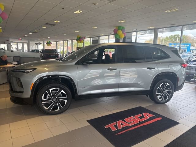 New 2025 Buick Enclave Sport Touring w/ LPO, Floor Liner Package image 29