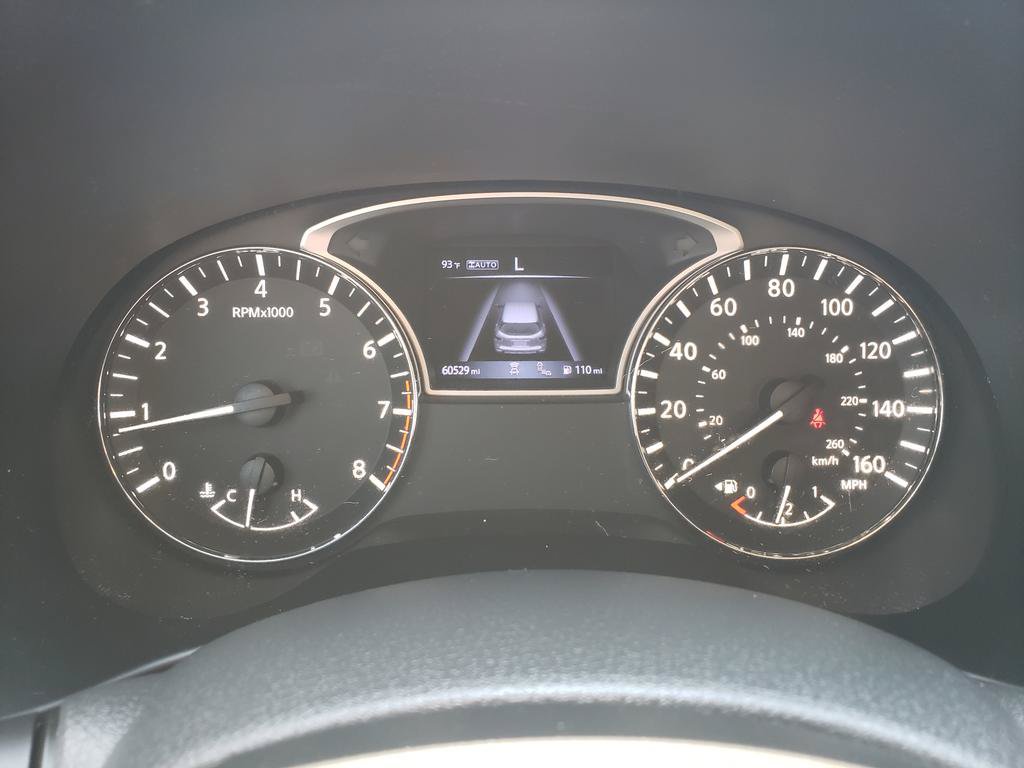 Used 2018 Nissan Pathfinder SL AWD/4WD image 24