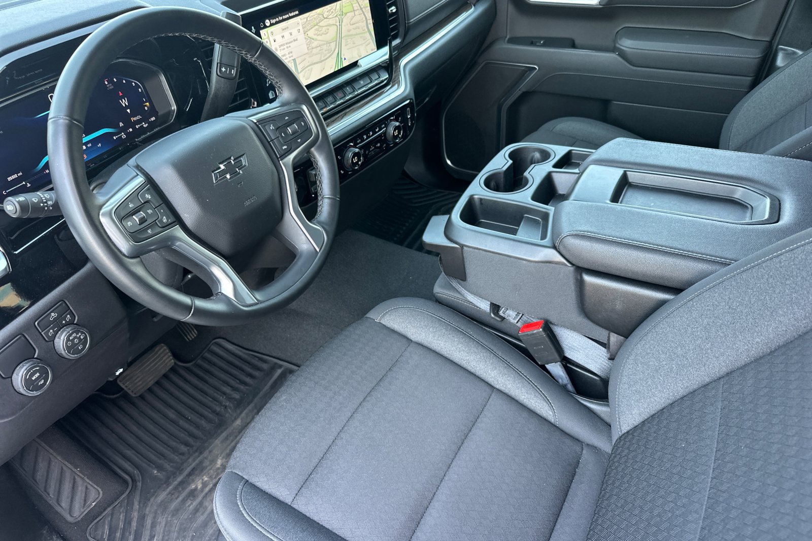 Used 2026 Chevrolet Silverado 1500 RST RWD image 10