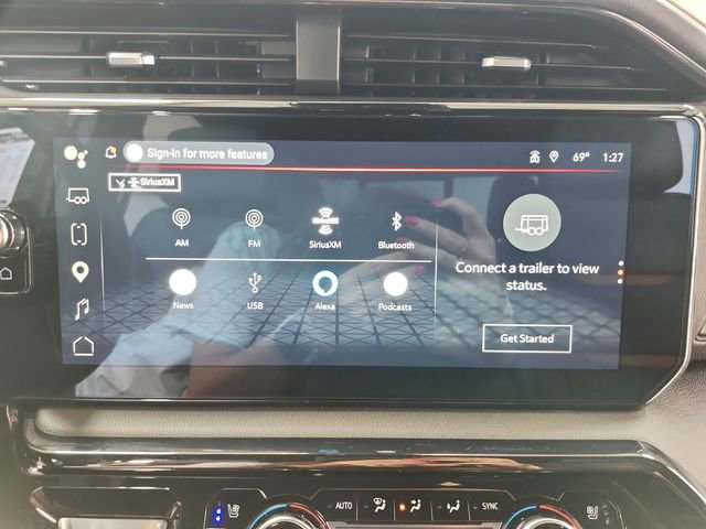 Used 2025 GMC Sierra 1500 AT4 w/ Technology Package AWD/4WD image 31