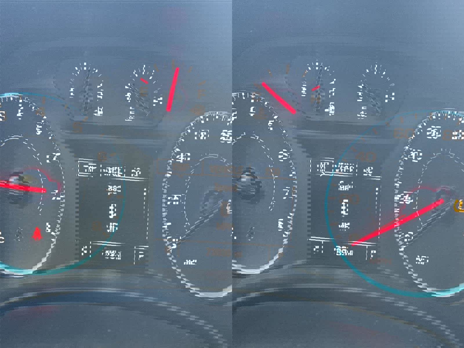 Used 2018 Chevrolet Equinox LT image 31