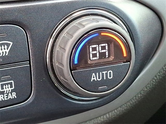 Used 2019 Chevrolet Colorado ZR2 image 20