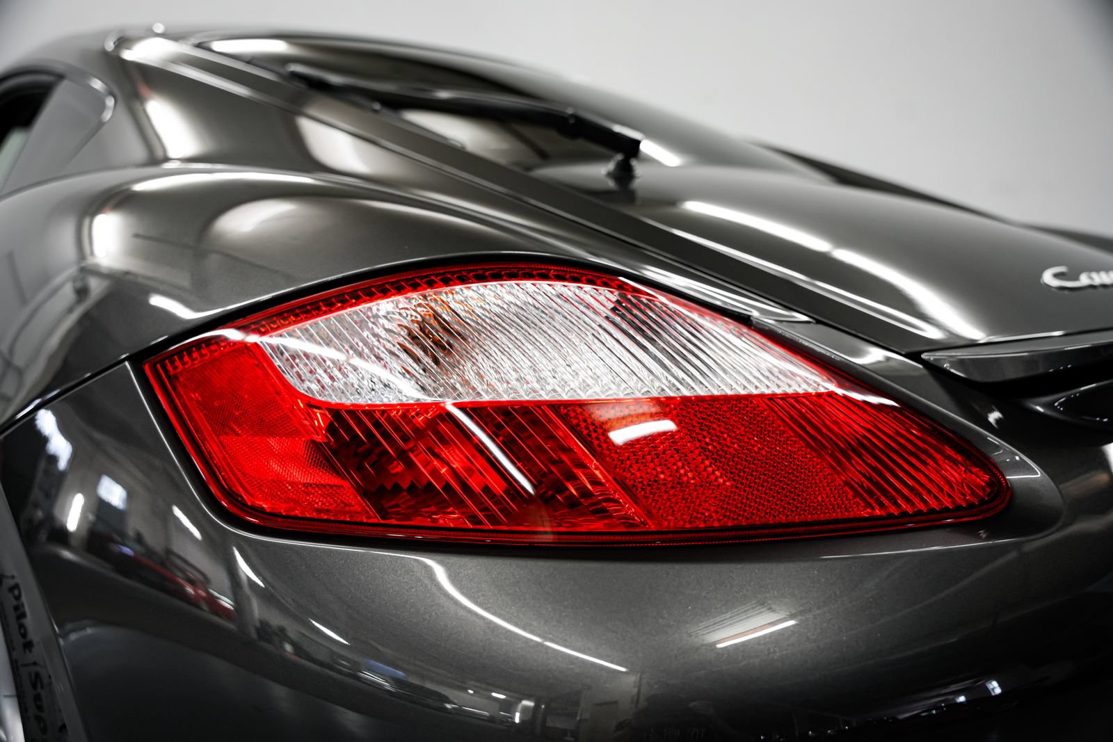 Used 2006 Porsche Cayman S RWD image 28