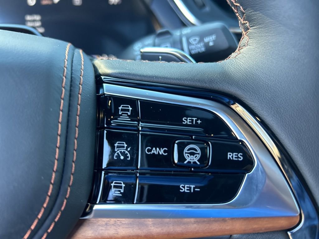 New 2025 Jeep Grand Cherokee Summit w/ Adv Protech Group IV image 49