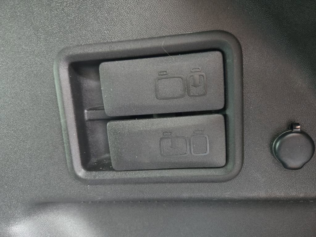 Used 2020 GMC Terrain SLT w/ Preferred Package AWD/4WD image 54