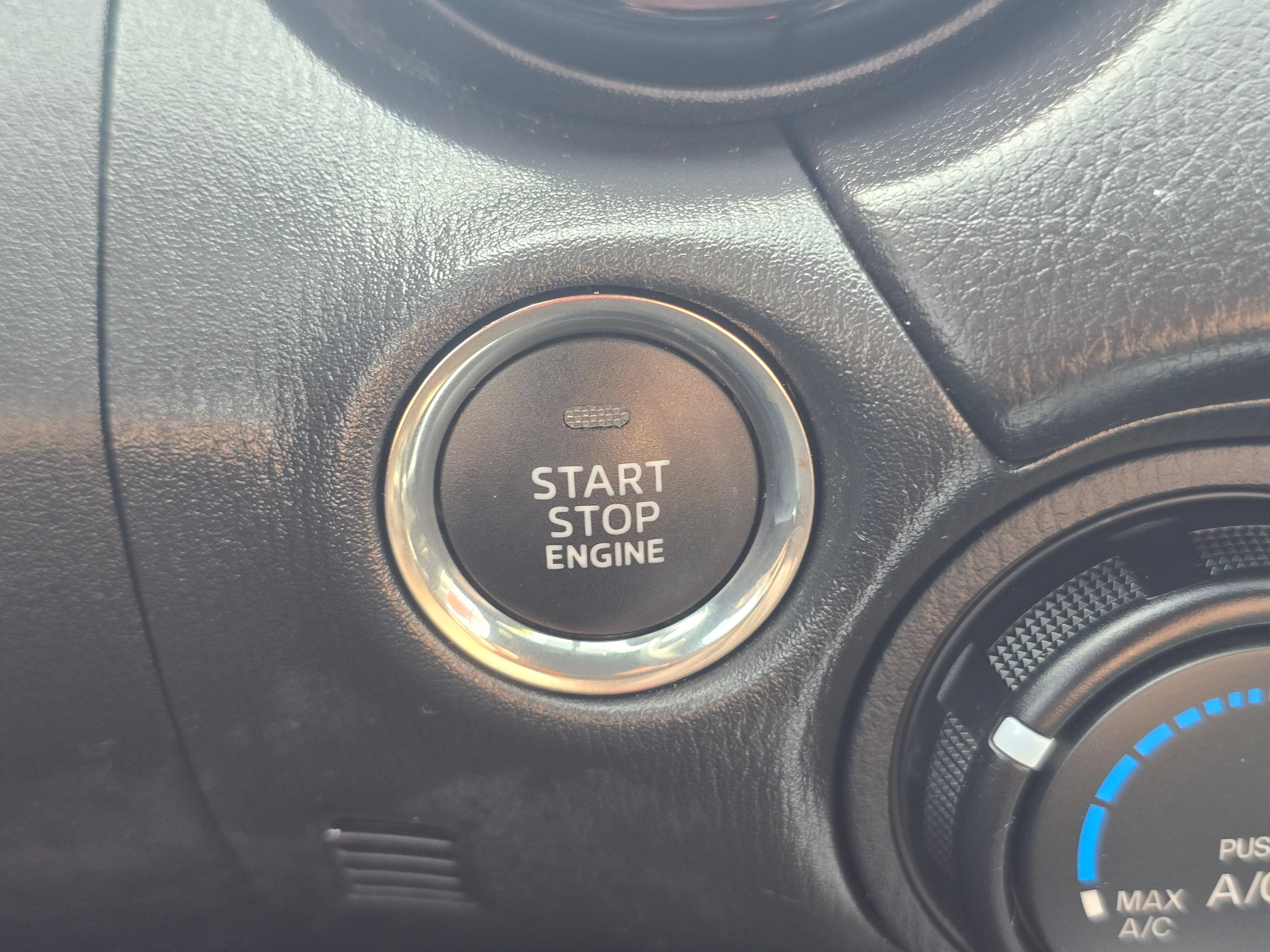 Used 2016 MAZDA MX-5 Miata Club RWD image 29