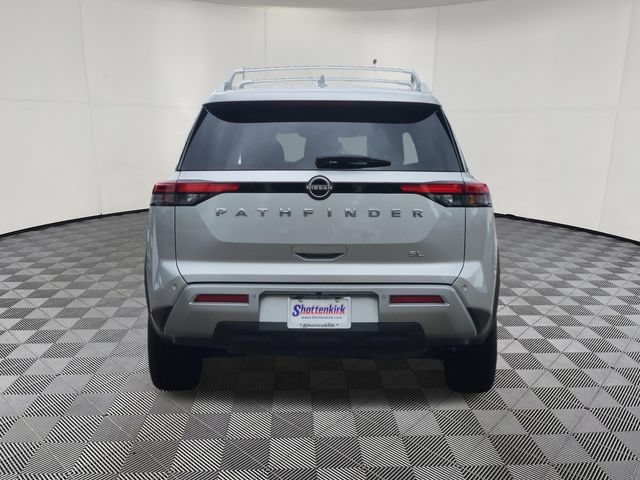 Used 2023 Nissan Pathfinder SL FWD image 6