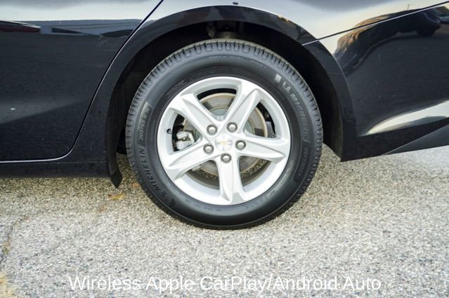 Used 2022 Chevrolet Malibu LS image 6