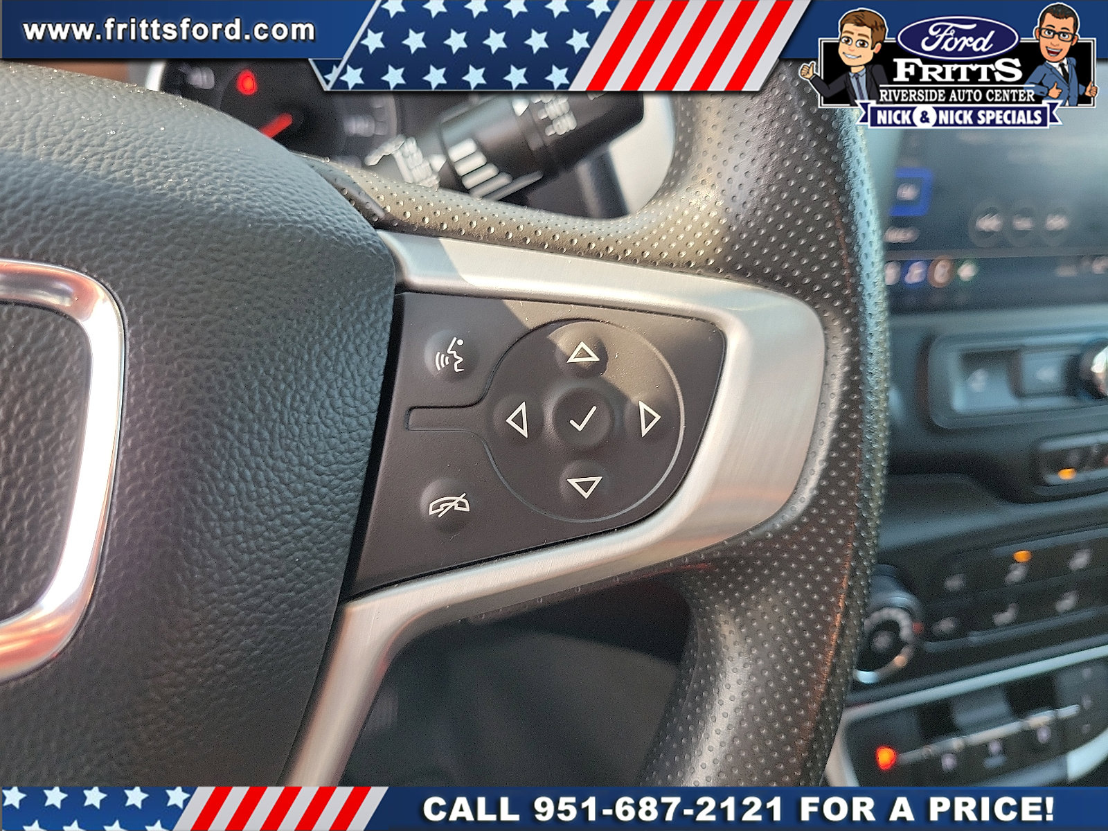 Used 2024 GMC Terrain SLE image 7