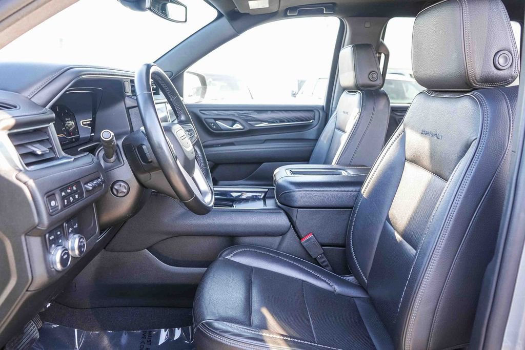 Used 2023 GMC Yukon Denali image 18