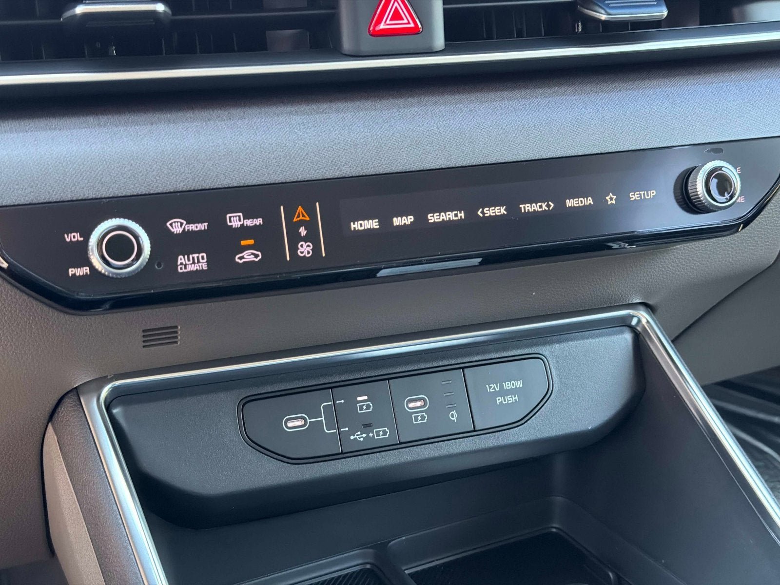 New 2026 Kia Carnival EX FWD image 23