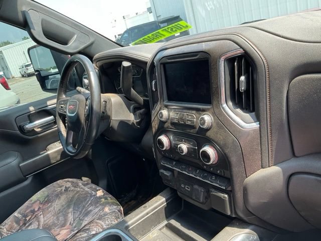 Used 2022 GMC Sierra 2500 AT4 w/ Gooseneck/5TH Wheel Package AWD/4WD image 13