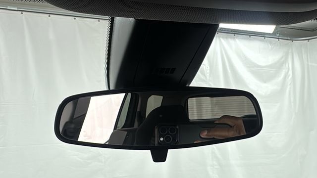 Used 2023 GMC Acadia SLE w/ Driver Convenience Package image 34