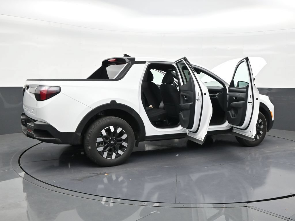 Used 2026 Hyundai Santa Cruz SE FWD image 28