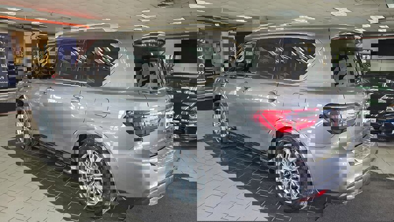 Used 2018 INFINITI QX80 4WD w/ Driver Assistance Package image 8