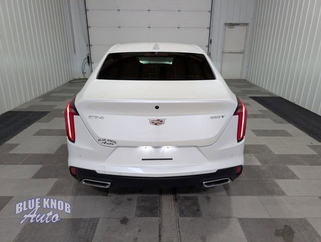 Used 2025 Cadillac CT4 Premium Luxury RWD image 3