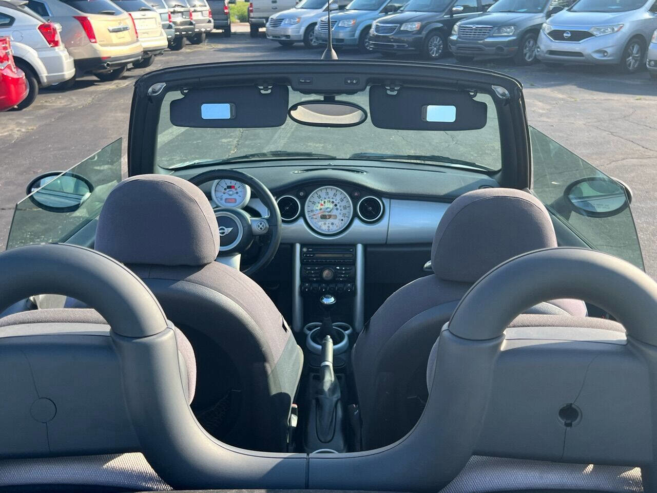 Used 2005 MINI Cooper Convertible image 16