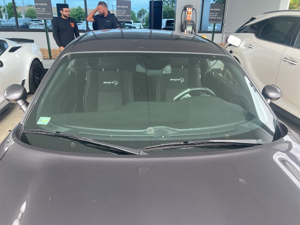 Used 2019 Dodge Challenger SRT Hellcat RWD image 6