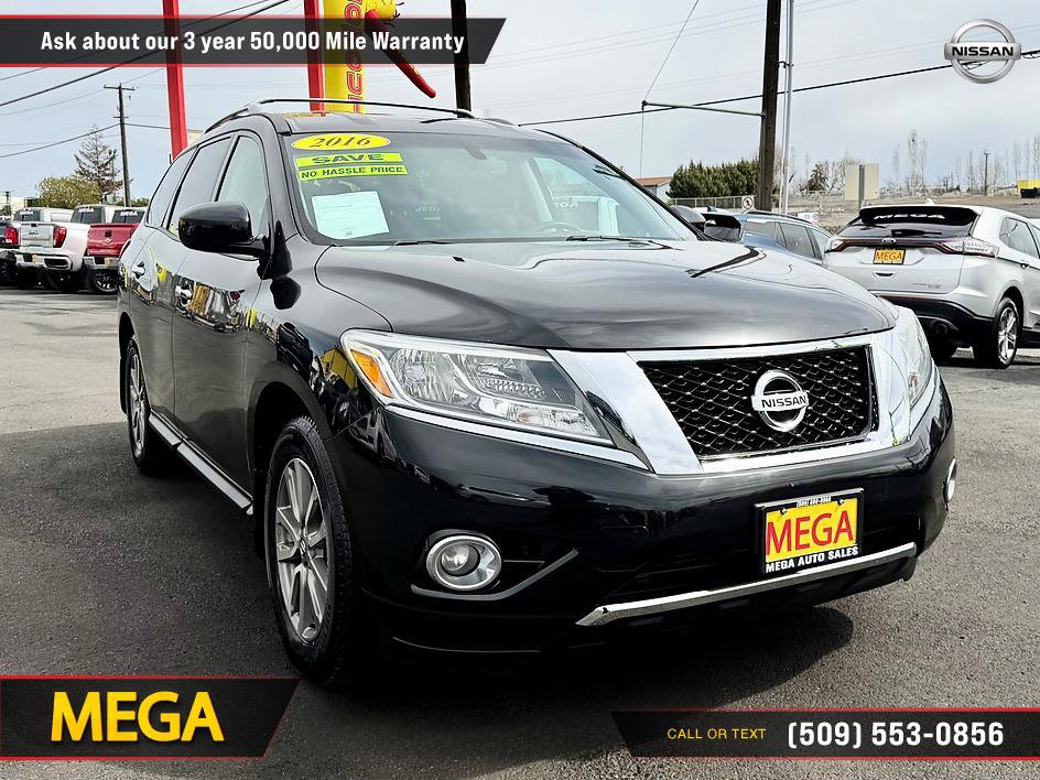 Used 2016 Nissan Pathfinder SV image 5