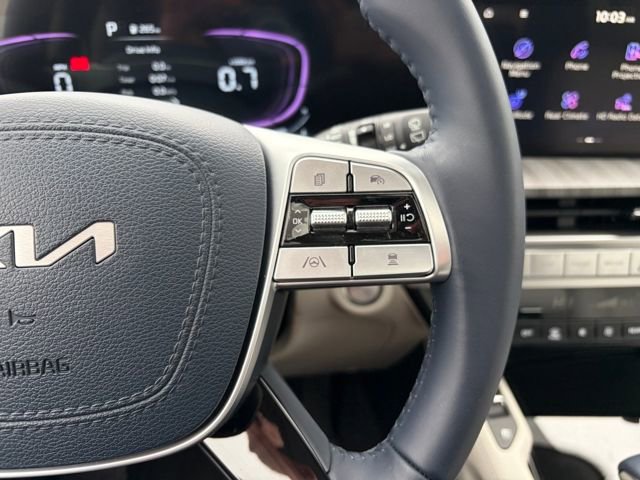 Certified 2025 Kia Telluride EX image 12