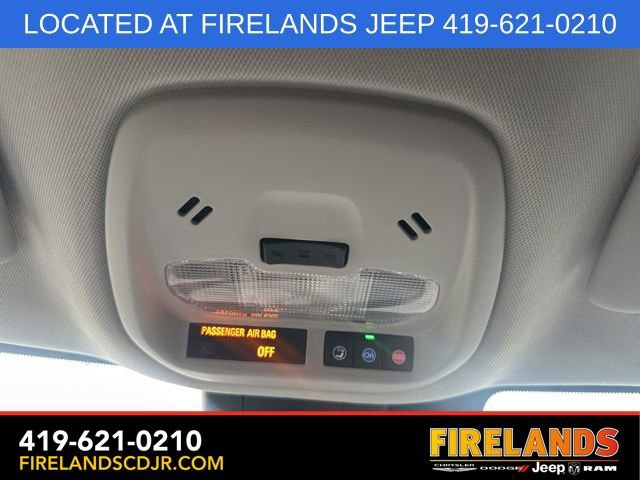 Used 2024 Chevrolet Trax LT w/ Driver Confidence Package image 24