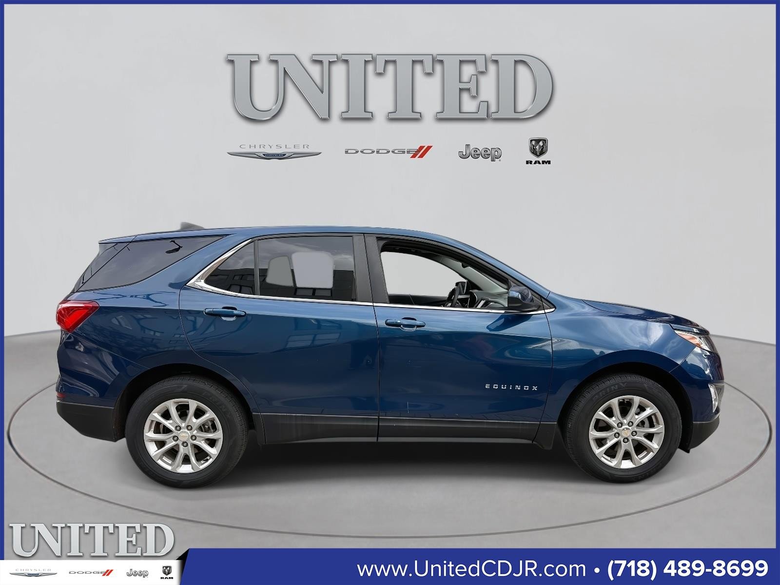 Used 2021 Chevrolet Equinox LT image 2
