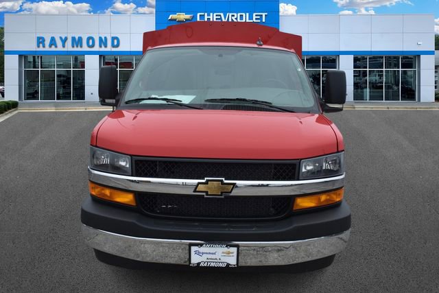 New 2026 Chevrolet Express 3500 w/ Power Convenience Package image 9