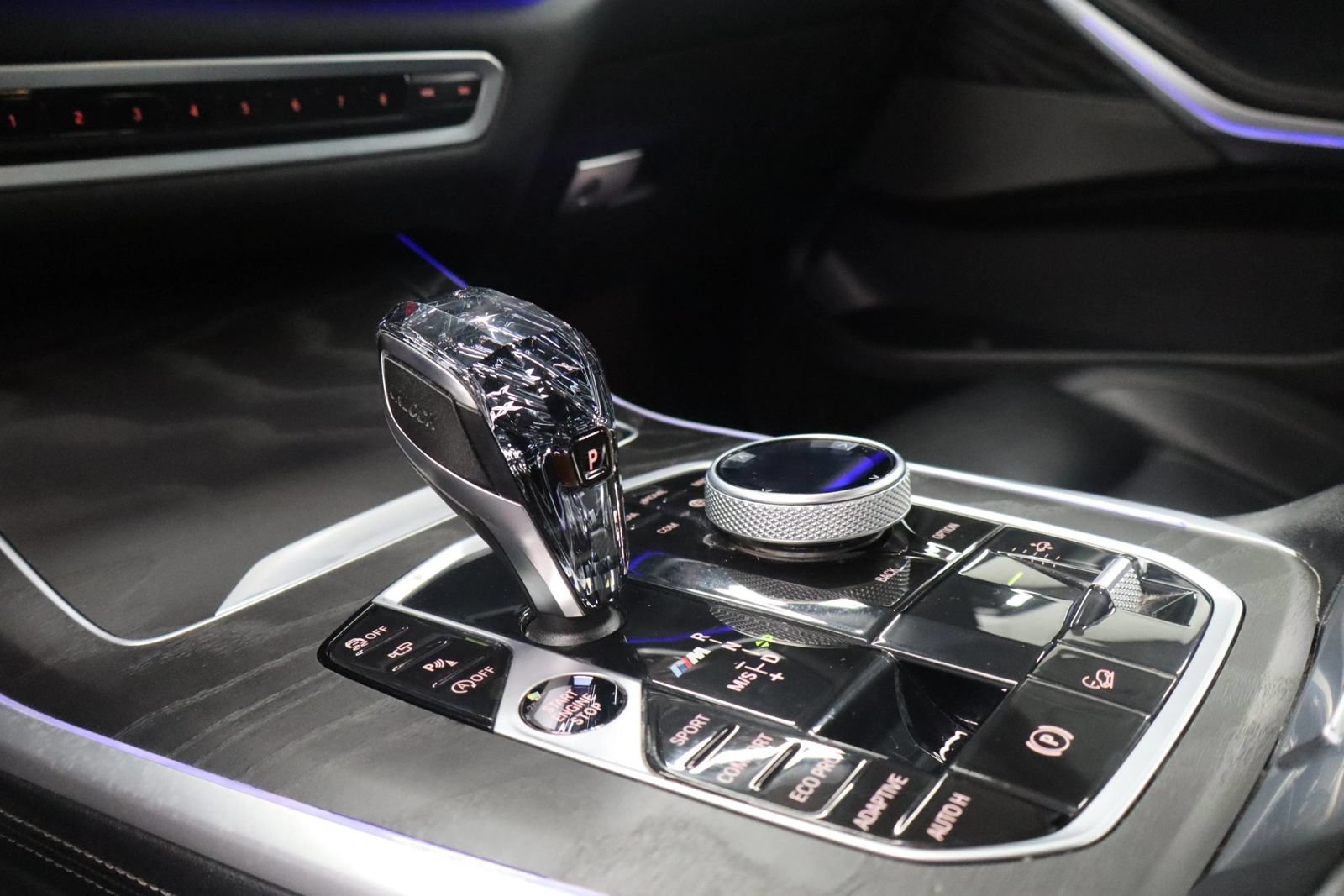 Used 2020 BMW X7 M50i AWD/4WD image 41