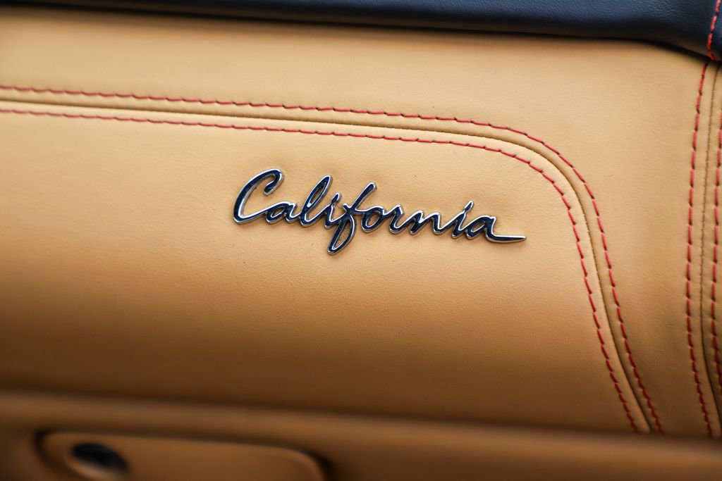 Used 2010 Ferrari California image 30