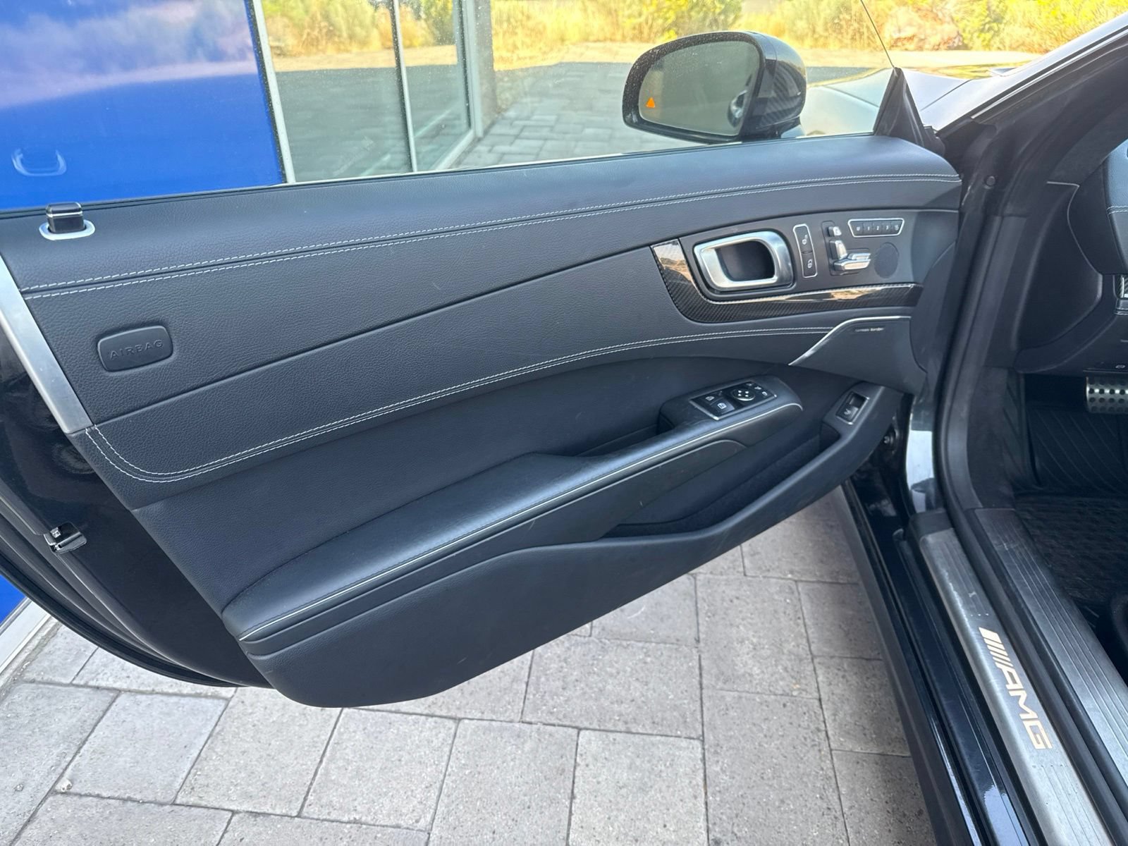 Used 2013 Mercedes-Benz SL 63 AMG image 11