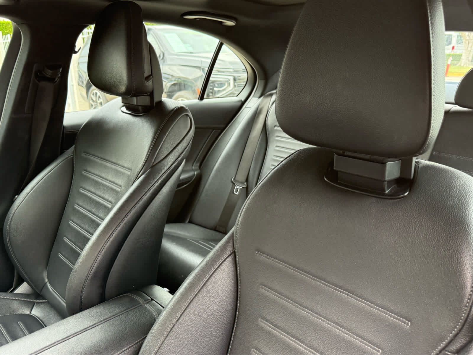 Used 2024 Mercedes-Benz C 300 Sedan image 24